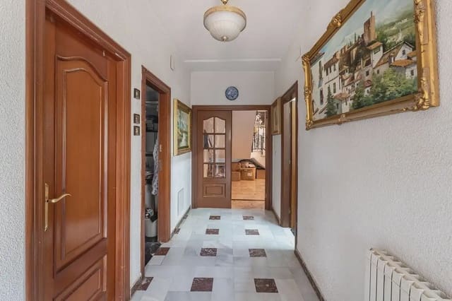 6 Zimmer Villa zu verkaufen in Monachil mit Garage - 450.000 € (Ref: 9867238)