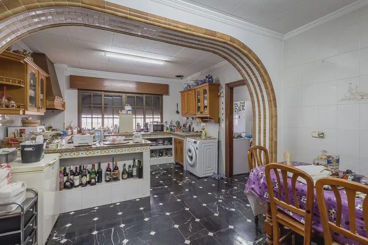 6 Zimmer Villa zu verkaufen in Monachil mit Garage - 450.000 € (Ref: 9867238)