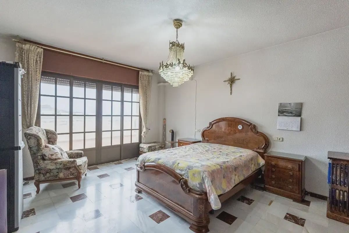 6 Zimmer Villa zu verkaufen in Monachil mit Garage - 450.000 € (Ref: 9867238)