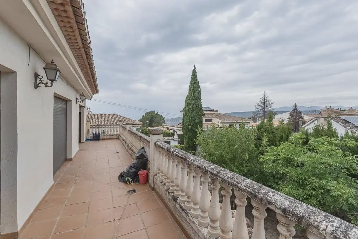 6 Zimmer Villa zu verkaufen in Monachil mit Garage - 450.000 € (Ref: 9867238)