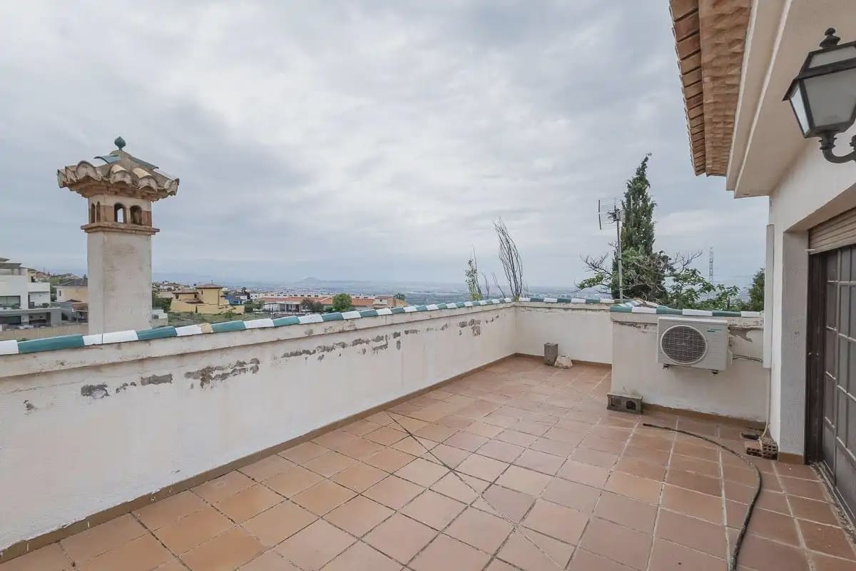 6 Zimmer Villa zu verkaufen in Monachil mit Garage - 450.000 € (Ref: 9867238)