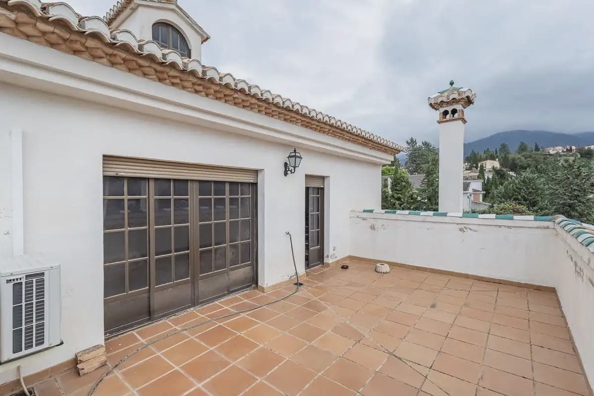 6 Zimmer Villa zu verkaufen in Monachil mit Garage - 450.000 € (Ref: 9867238)