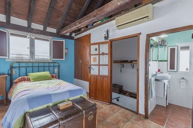 1 soveværelse Byhus til salg i Albaicin, Granada by - € 225.000 (Ref: 9867240)
