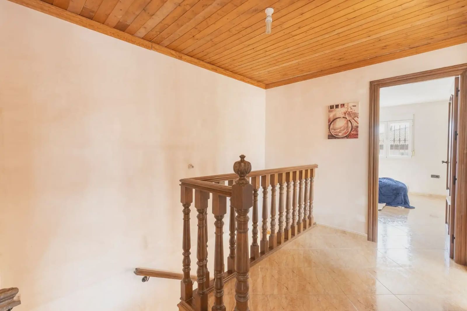 4 bedroom Villa for sale in Illora with garage - € 149,900 (Ref: 9867242)