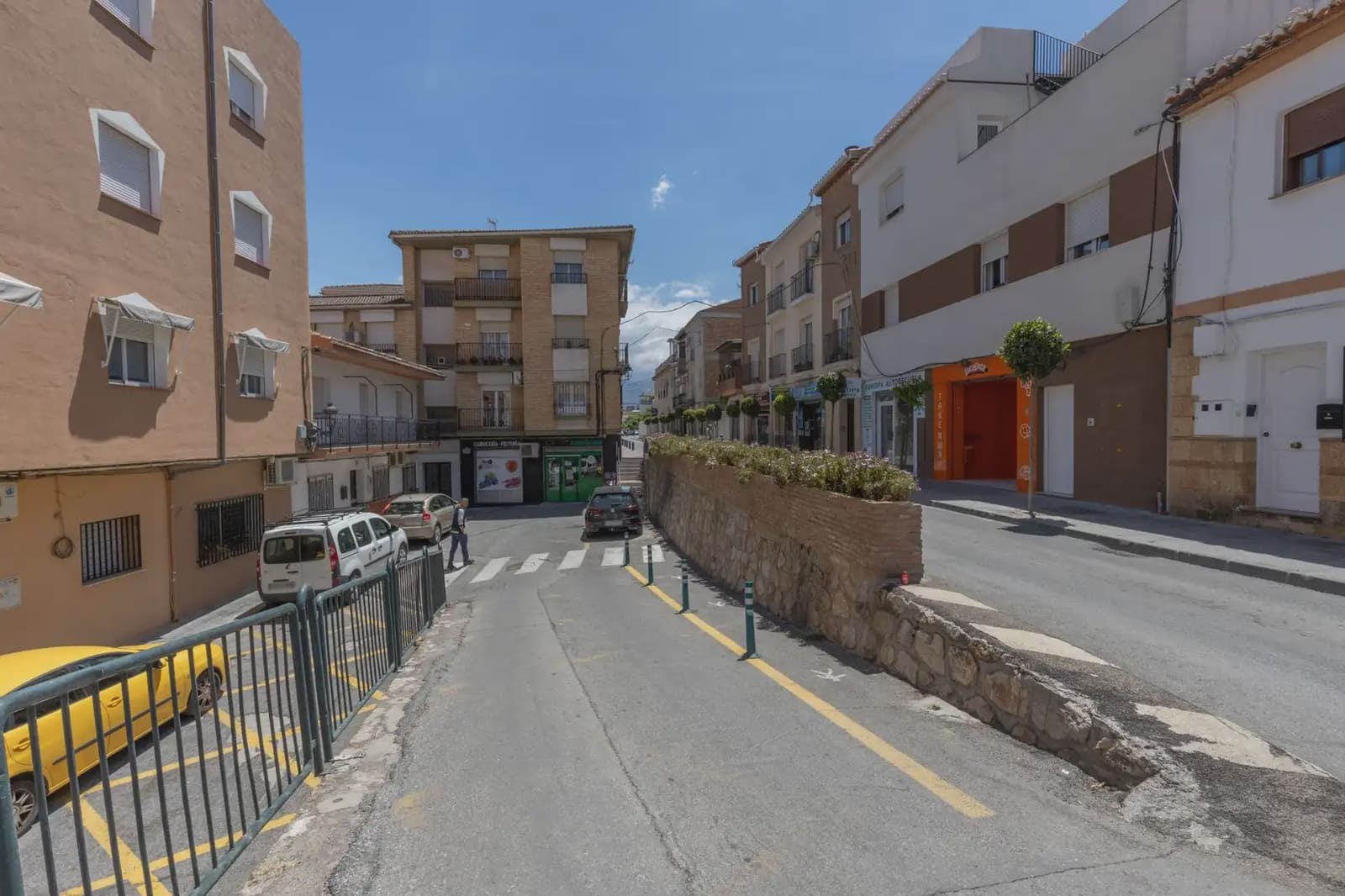 2 bedroom Penthouse for sale in Alhendin with garage - € 189,000 (Ref: 9867244)
