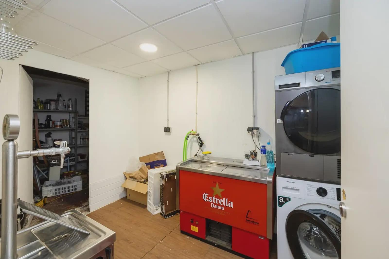 Kommersiell til salgs i Granada by - € 298 000 (Ref: 9871998)