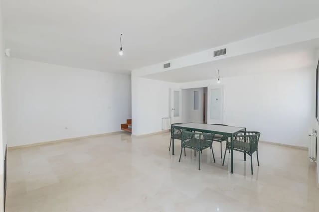3 sovrum Radhus till salu i Albolote med pool garage - 380 000 € (Ref: 9872857)