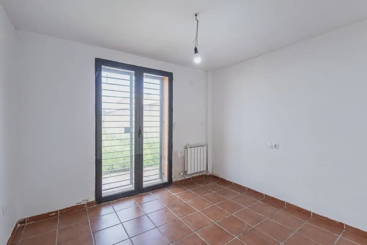 3 sovrum Radhus till salu i Albolote med pool garage - 380 000 € (Ref: 9872857)