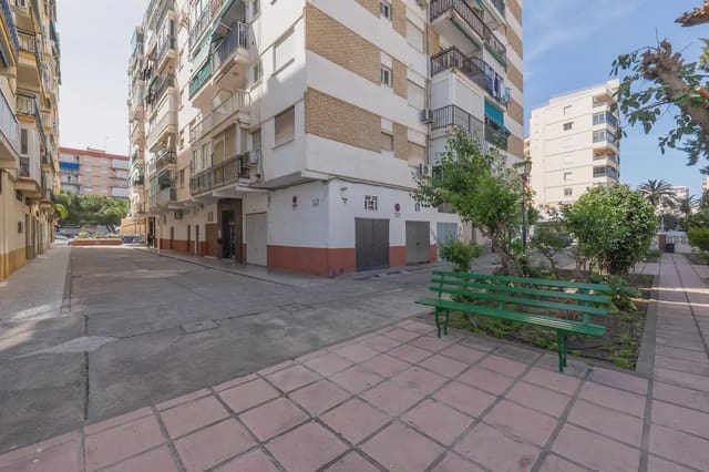 3 slaapkamer Flat te koop in Torre del Mar, Vélez-Málaga - € 240.000 (Ref: 9873993)