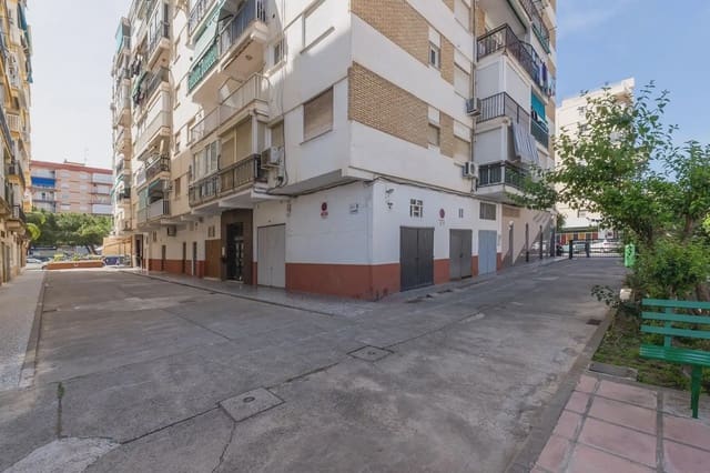 3 slaapkamer Flat te koop in Torre del Mar, Vélez-Málaga - € 240.000 (Ref: 9873993)