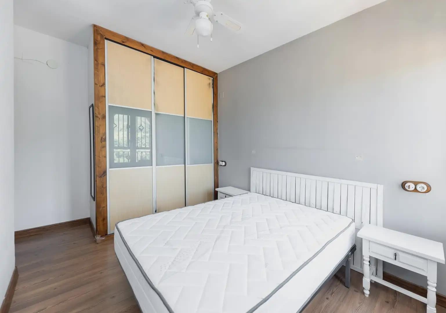 2 bedroom Flat for sale in Cenes de la Vega with garage - € 163,000 (Ref: 9873994)