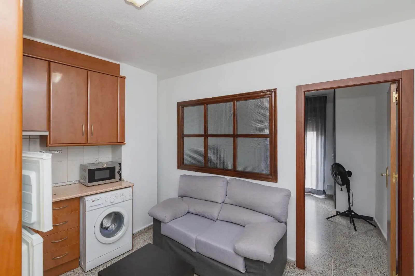 1 bedroom Flat for rent in Granada city - € 420 (Ref: 9874379)