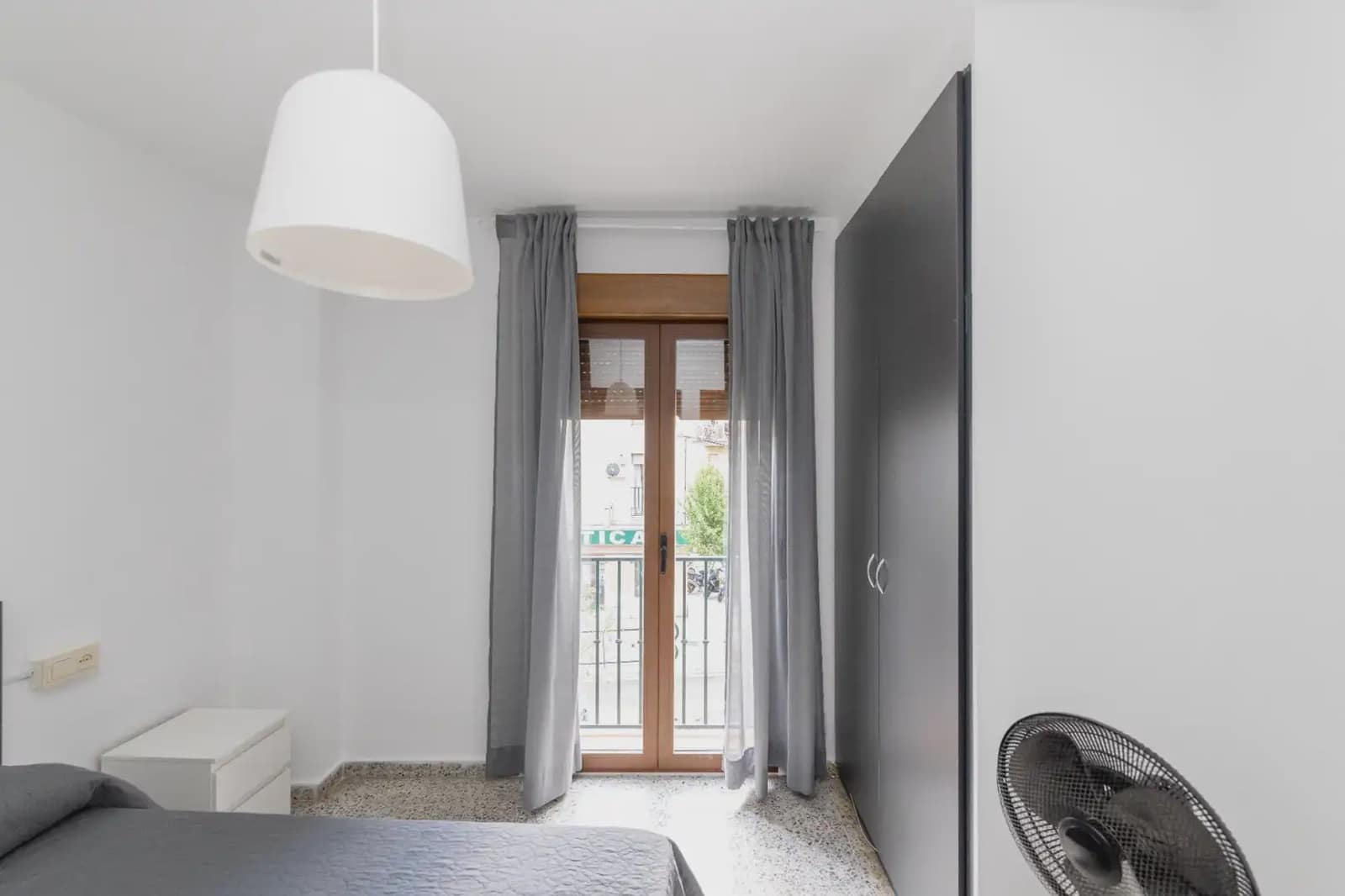 1 bedroom Flat for rent in Granada city - € 420 (Ref: 9874379)
