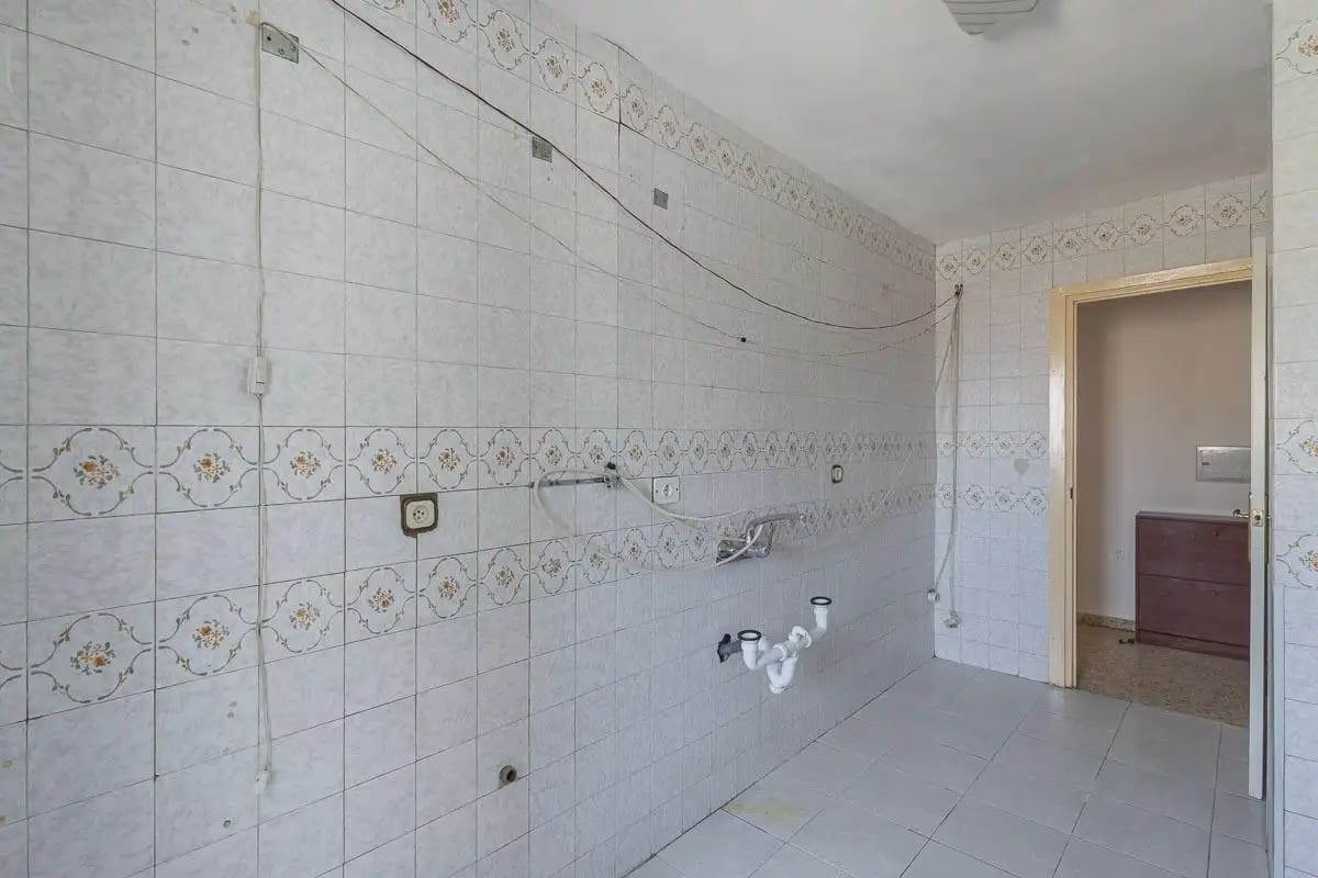 3 chambre Appartement à vendre à Grenade ville avec garage - 115 000 € (Ref: 9875565)