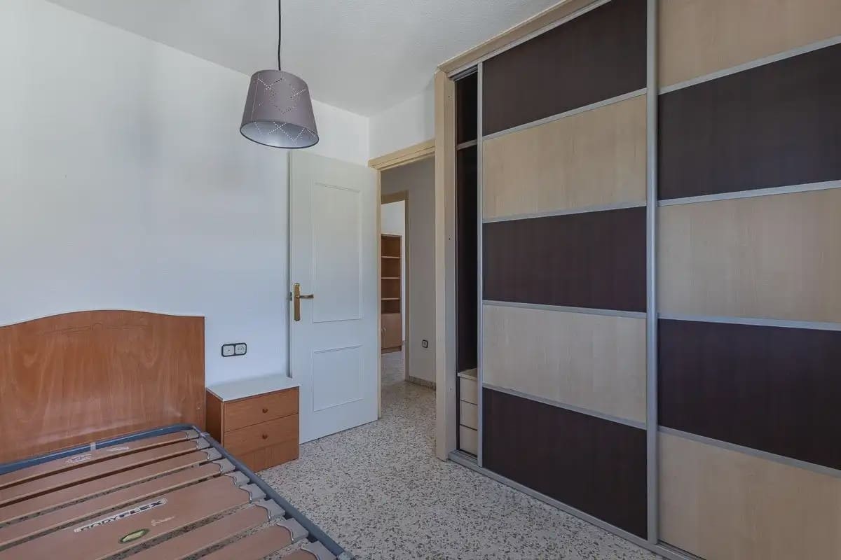 3 chambre Appartement à vendre à Grenade ville avec garage - 115 000 € (Ref: 9875565)