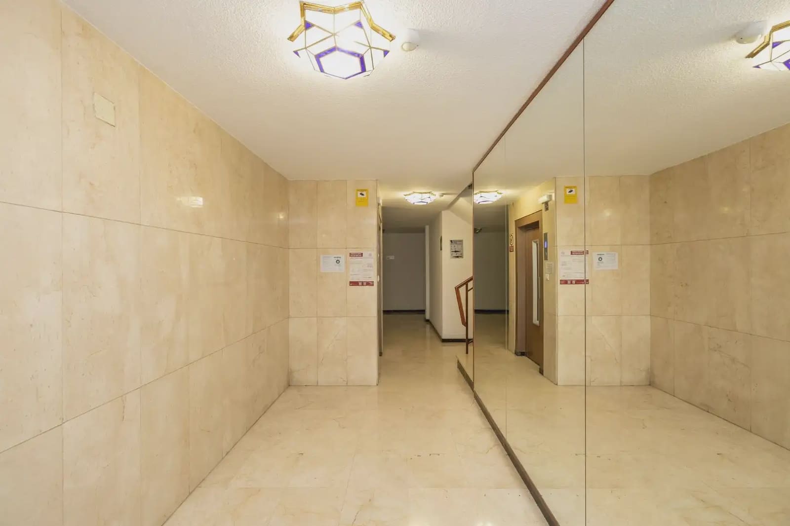 Piso de 4 habitaciones en Granada ciudad en venta - 360.000 € (Ref: 9875567)