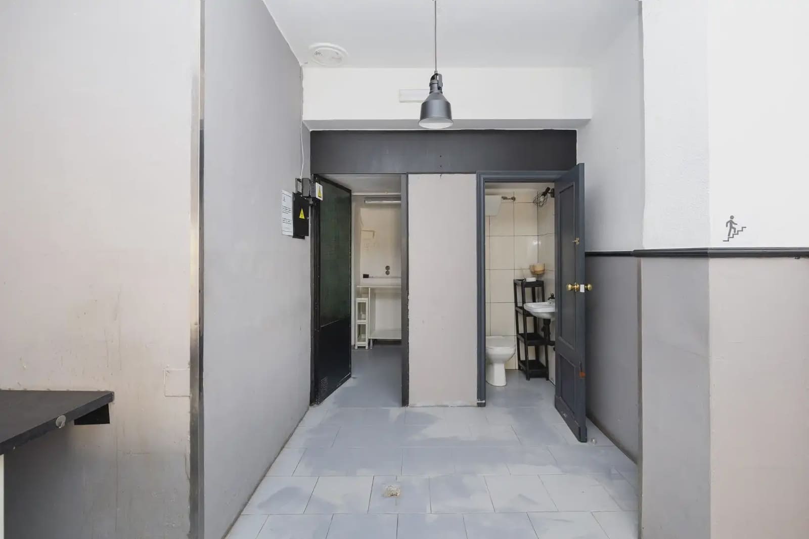 Kommersiell till salu i Granada stad - 60 000 € (Ref: 9877226)