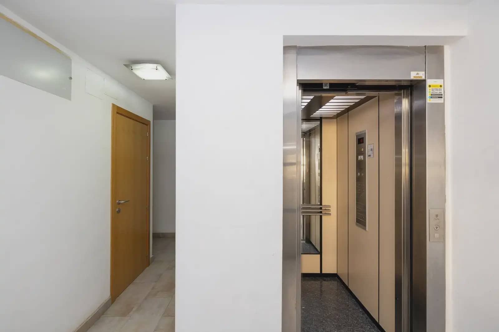 2 slaapkamer Flat te koop in Las Gabias met garage - € 139.500 (Ref: 9877544)
