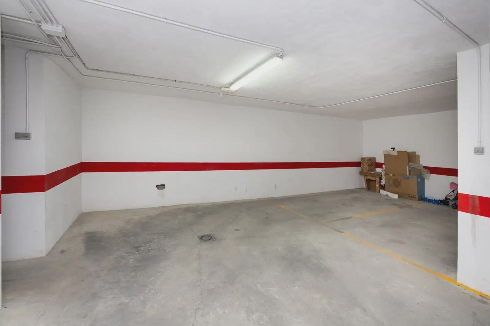 2 slaapkamer Flat te koop in Las Gabias met garage - € 139.500 (Ref: 9877544)