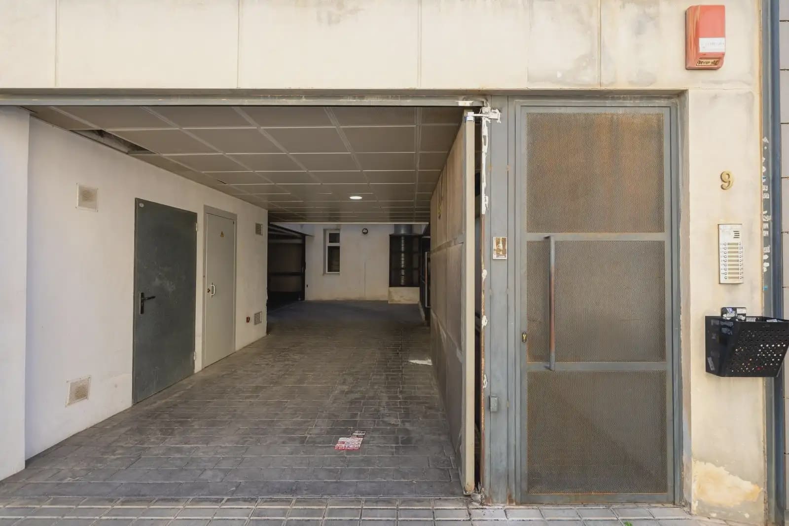 2 slaapkamer Flat te koop in Las Gabias met garage - € 139.500 (Ref: 9877544)