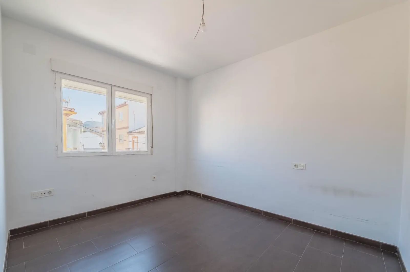 3 quarto Casa em Banda para venda em Peligros com garagem - 259 900 € (Ref: 9877547)