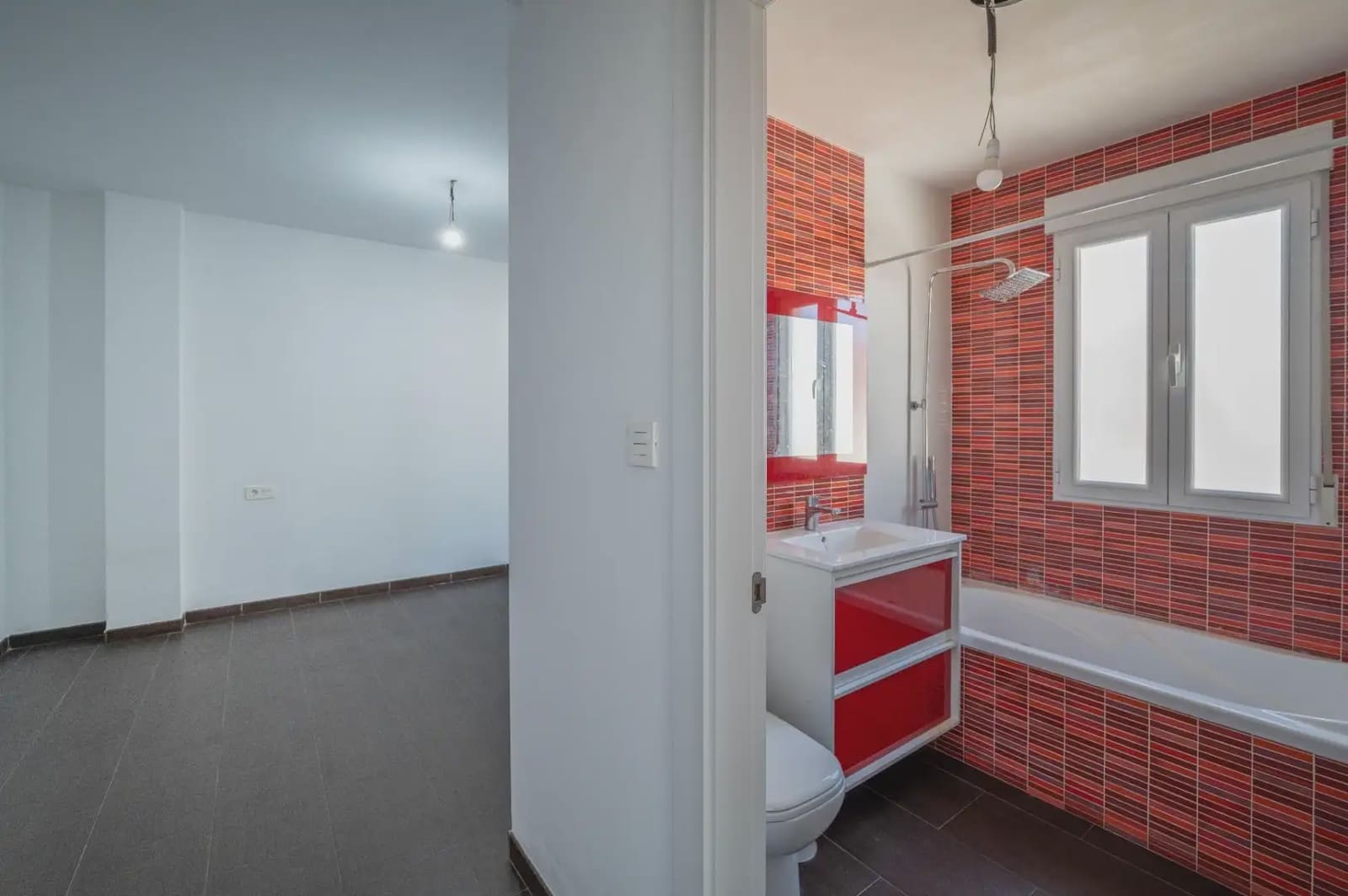 3 quarto Casa em Banda para venda em Peligros com garagem - 259 900 € (Ref: 9877547)