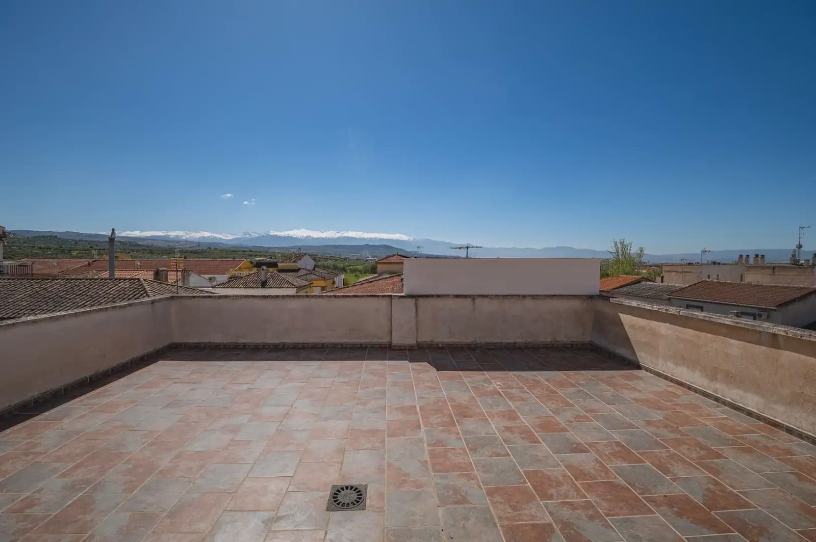 3 quarto Casa em Banda para venda em Peligros com garagem - 259 900 € (Ref: 9877547)