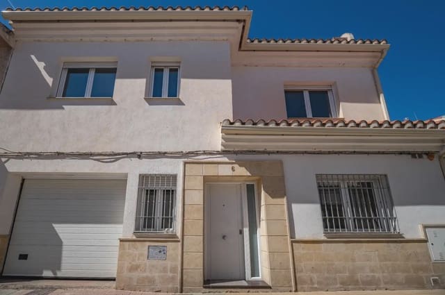 3 quarto Casa em Banda para venda em Peligros com garagem - 259 900 € (Ref: 9877547)
