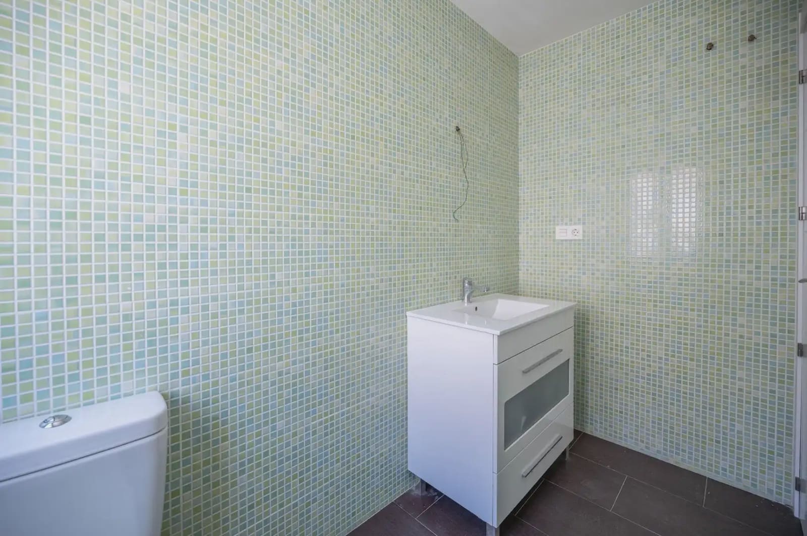 3 quarto Casa em Banda para venda em Peligros com garagem - 259 900 € (Ref: 9877547)