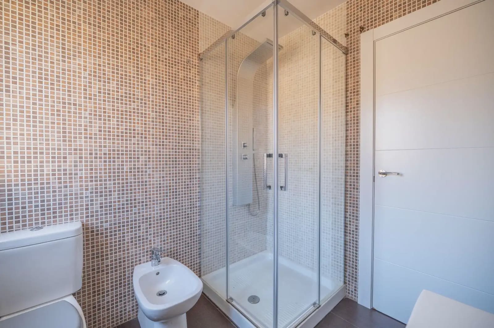3 quarto Casa em Banda para venda em Peligros com garagem - 259 900 € (Ref: 9877547)