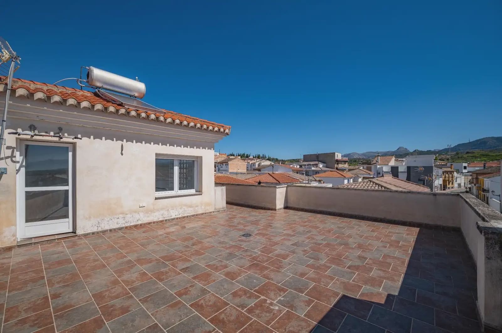 3 quarto Casa em Banda para venda em Peligros com garagem - 259 900 € (Ref: 9877547)
