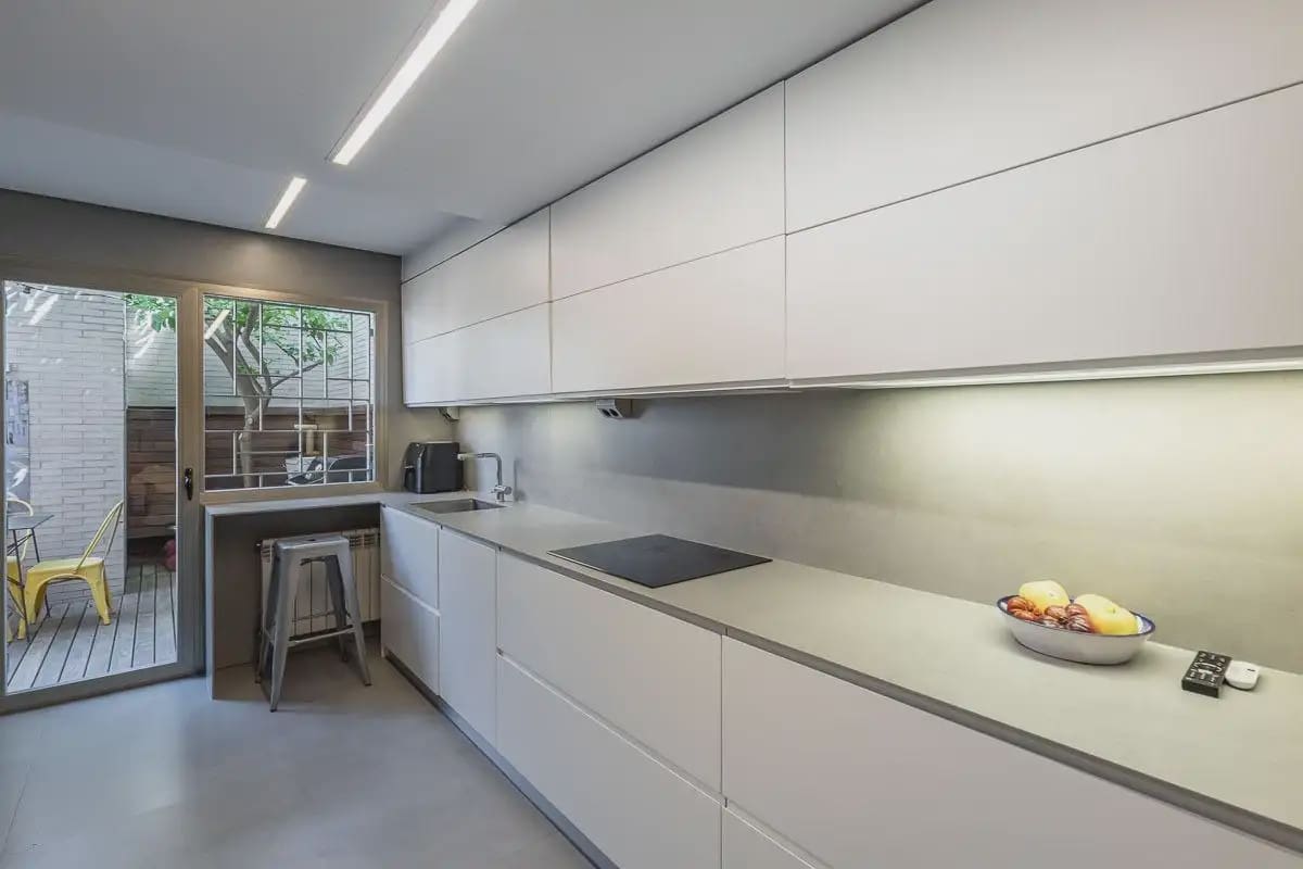 Pareado de 4 habitaciones en Granada ciudad en venta con garaje - 695.000 € (Ref: 9877548)
