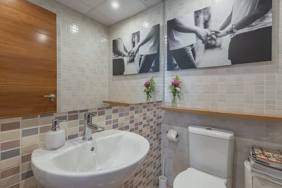 Pareado de 4 habitaciones en Granada ciudad en venta con garaje - 695.000 € (Ref: 9877548)