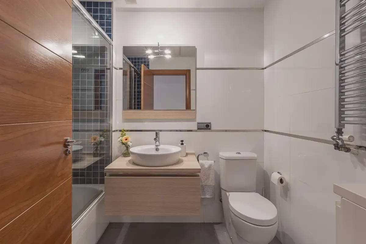 Pareado de 4 habitaciones en Granada ciudad en venta con garaje - 695.000 € (Ref: 9877548)