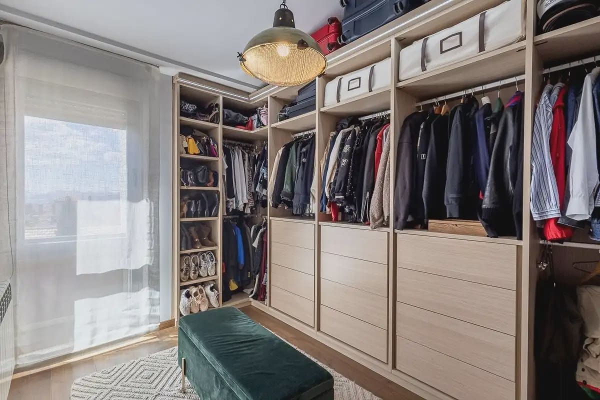 Pareado de 4 habitaciones en Granada ciudad en venta con garaje - 695.000 € (Ref: 9877548)