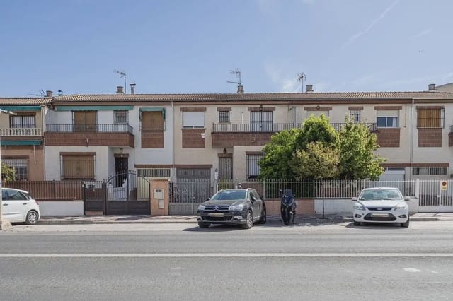 4 slaapkamer Huis te koop in Pinos Puente met garage - € 159.900 (Ref: 9877549)