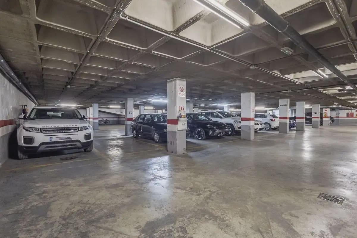 2 makuuhuone Asunto myytävänä paikassa Albolote mukana 
autotalli - 188 000 € (Ref: 9879691)
