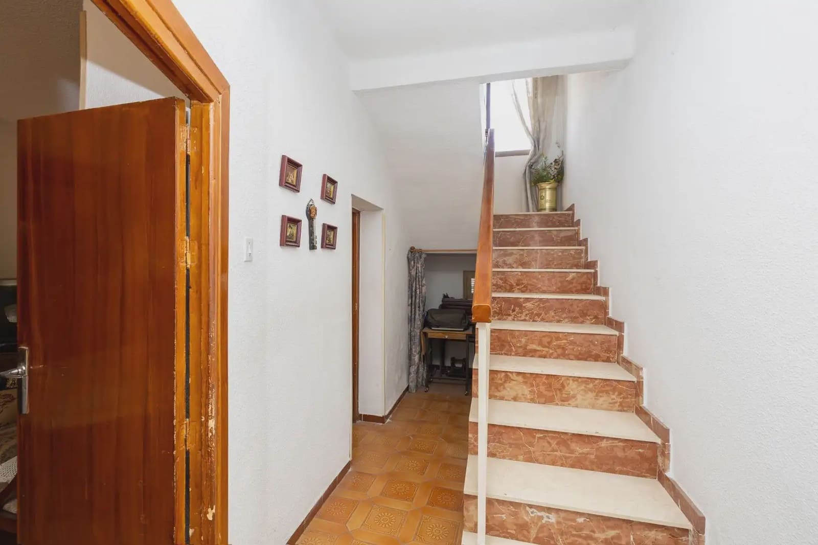 3 makuuhuone Omakotitalo myytävänä paikassa Granada kaupunki - 145 000 € (Ref: 9880478)