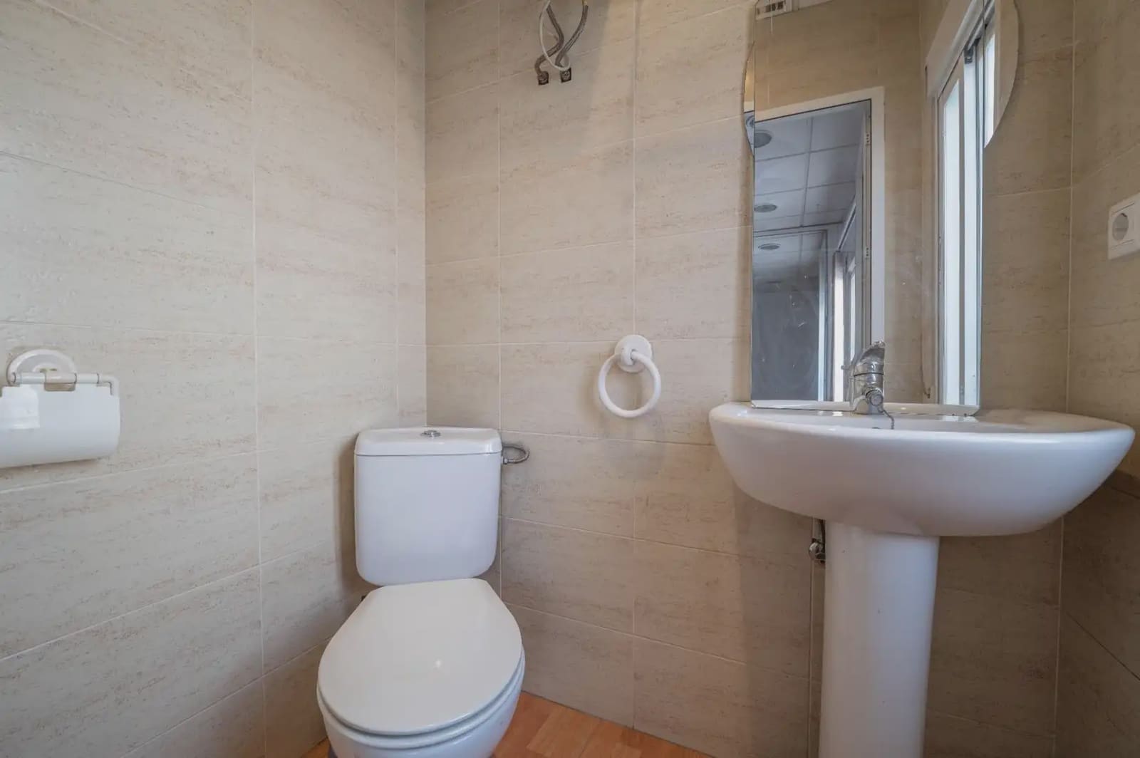 Commercieel te koop in Atarfe - € 119.900 (Ref: 9883572)