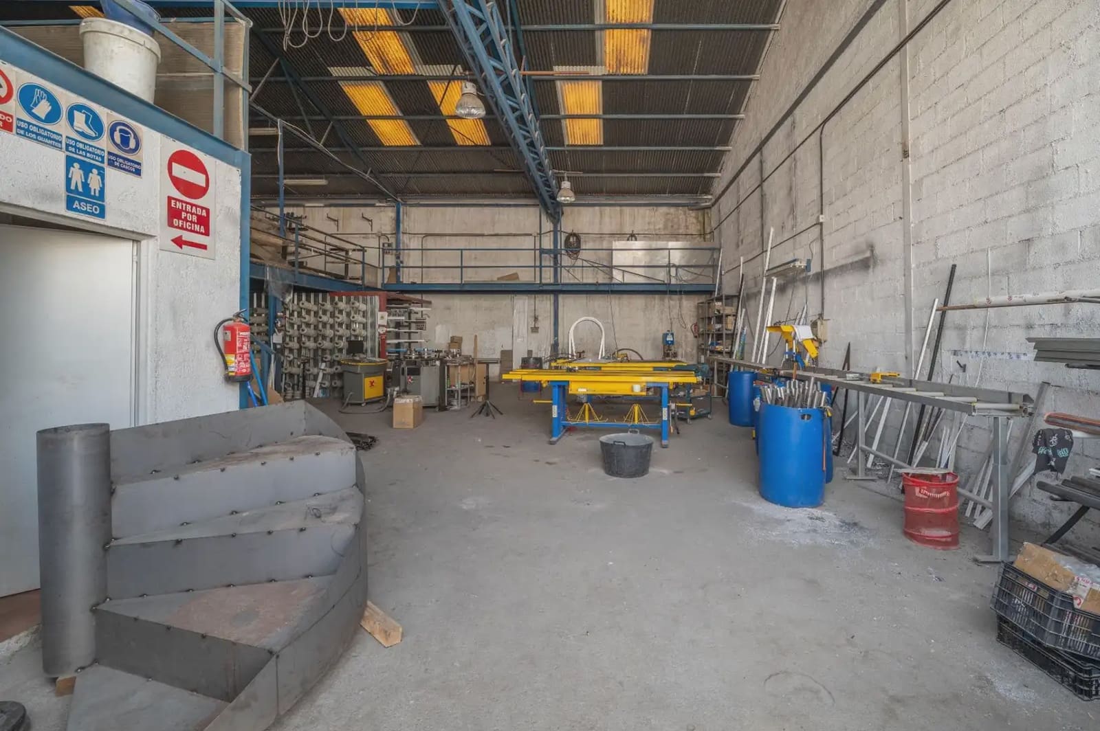 Commercieel te koop in Atarfe - € 119.900 (Ref: 9883572)