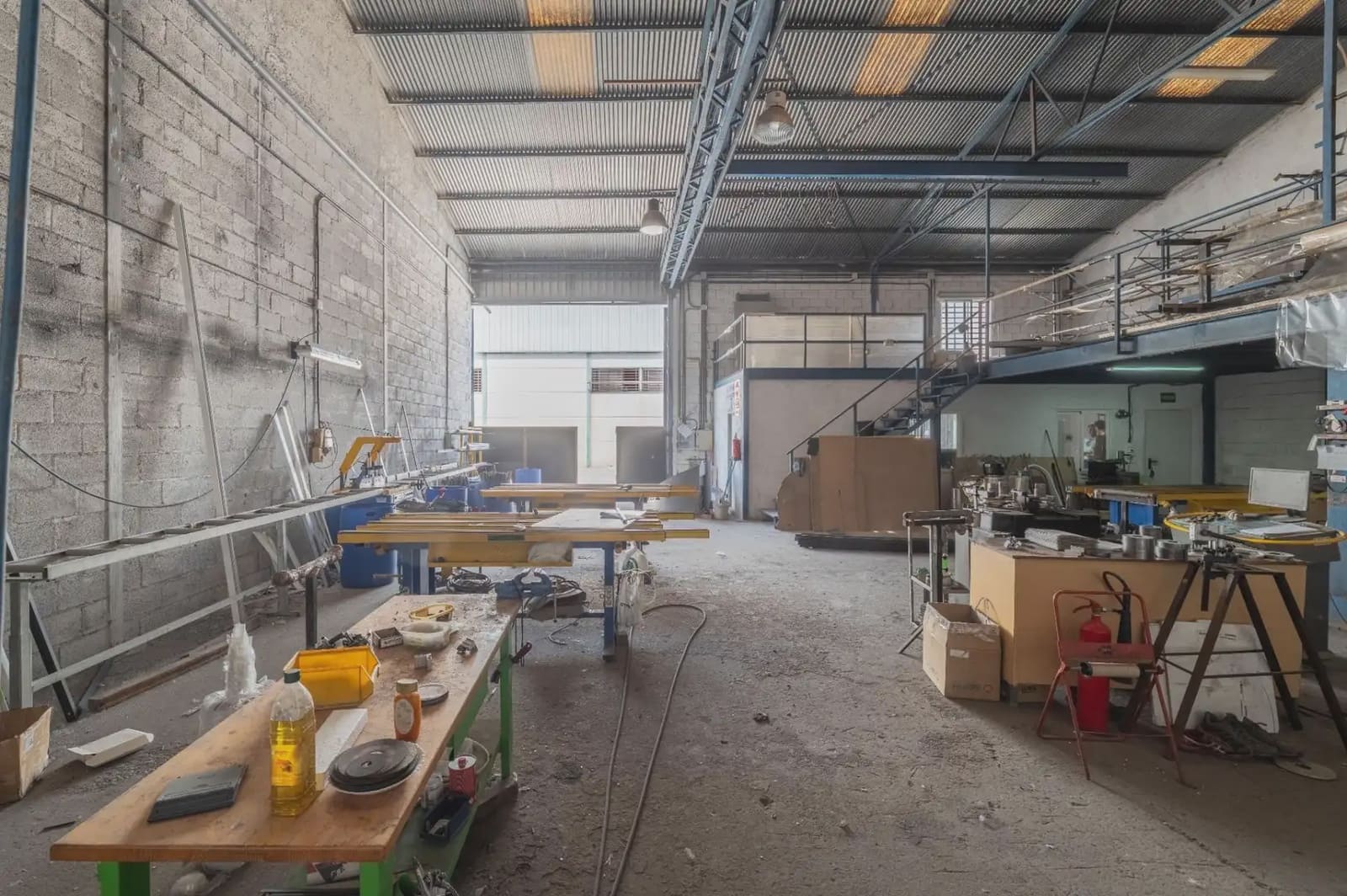 Commercieel te koop in Atarfe - € 119.900 (Ref: 9883572)