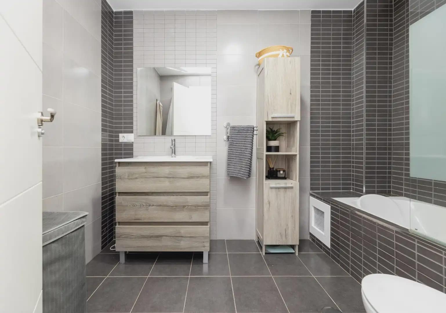 2 quarto Apartamento para venda em La Zubia com garagem - 165 000 € (Ref: 9883573)