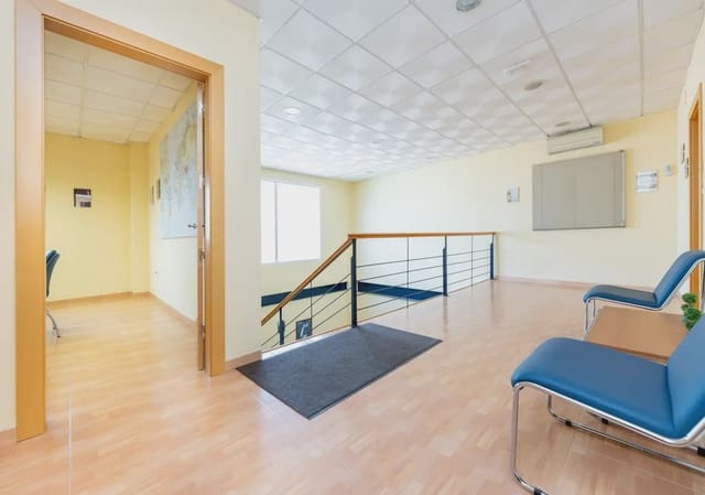 Kommersiell til salgs i Dúrcal - € 680 000 (Ref: 9883827)