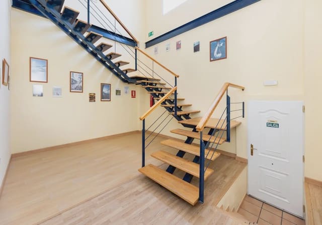 Kommersiell til salgs i Dúrcal - € 680 000 (Ref: 9883827)