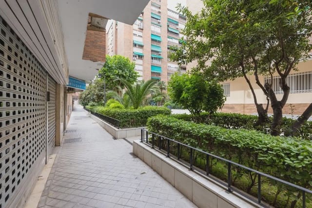 Kaupallinen vuokrattavana paikassa Cervantes, Granada kaupunki - 820 € (Ref: 9889266)
