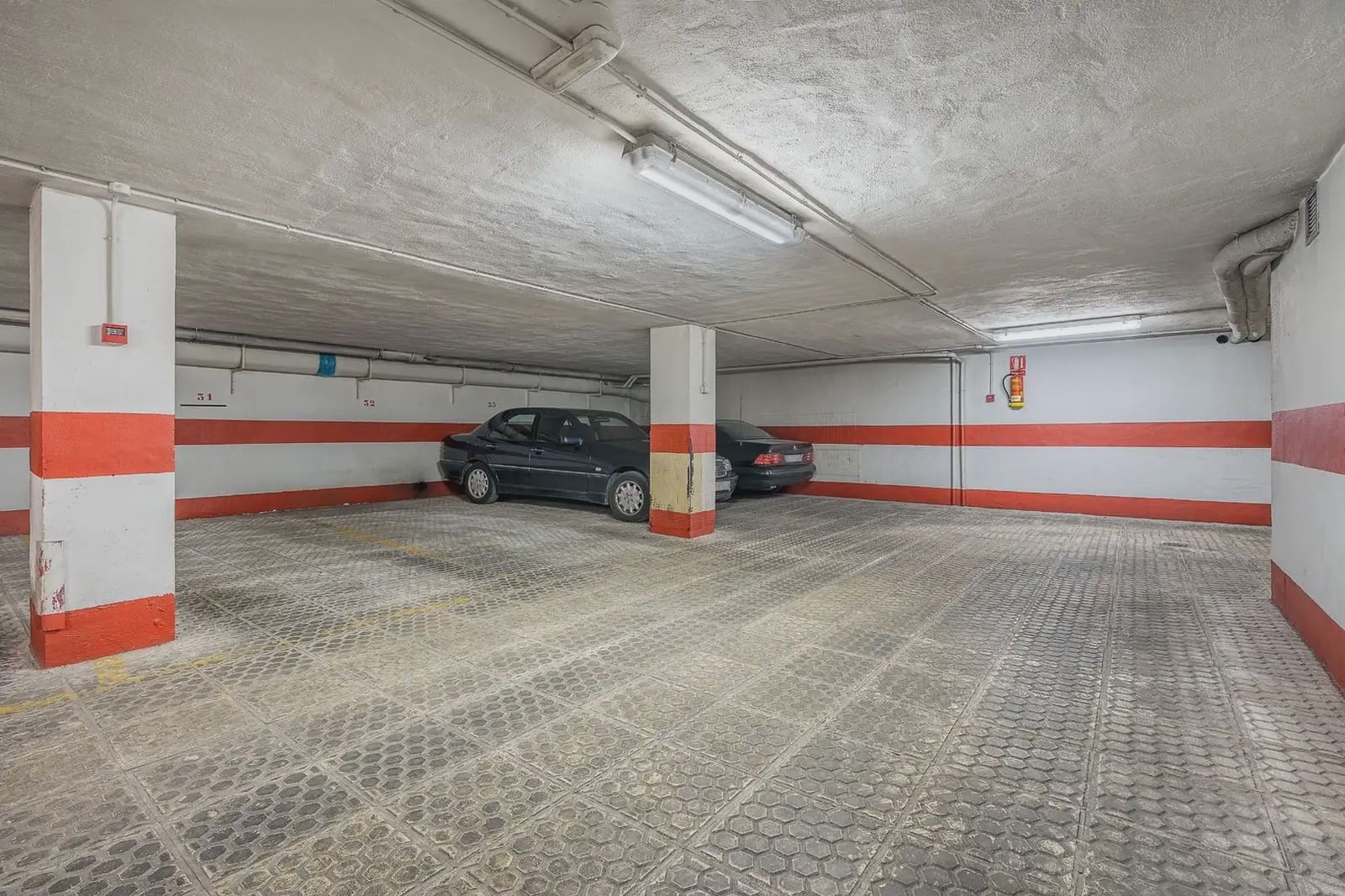 4 makuuhuone Asunto myytävänä paikassa Granada kaupunki mukana 
autotalli - 550 000 € (Ref: 9889267)