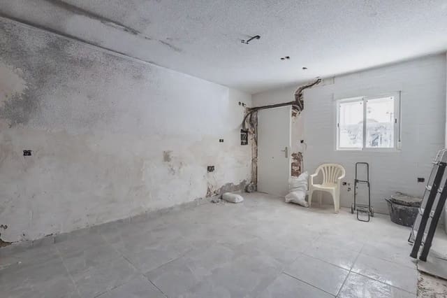 1 makuuhuone Omakotitalo myytävänä paikassa Güevéjar - 69 900 € (Ref: 9889268)