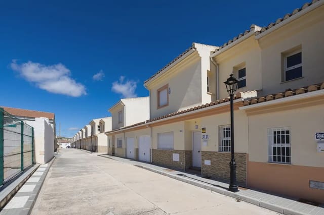 3 bedroom Terraced Villa for sale in Torre-Cardela - € 55,000 (Ref: 9889359)