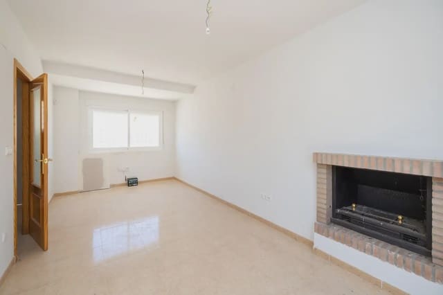 3 bedroom Terraced Villa for sale in Torre-Cardela - € 55,000 (Ref: 9889359)