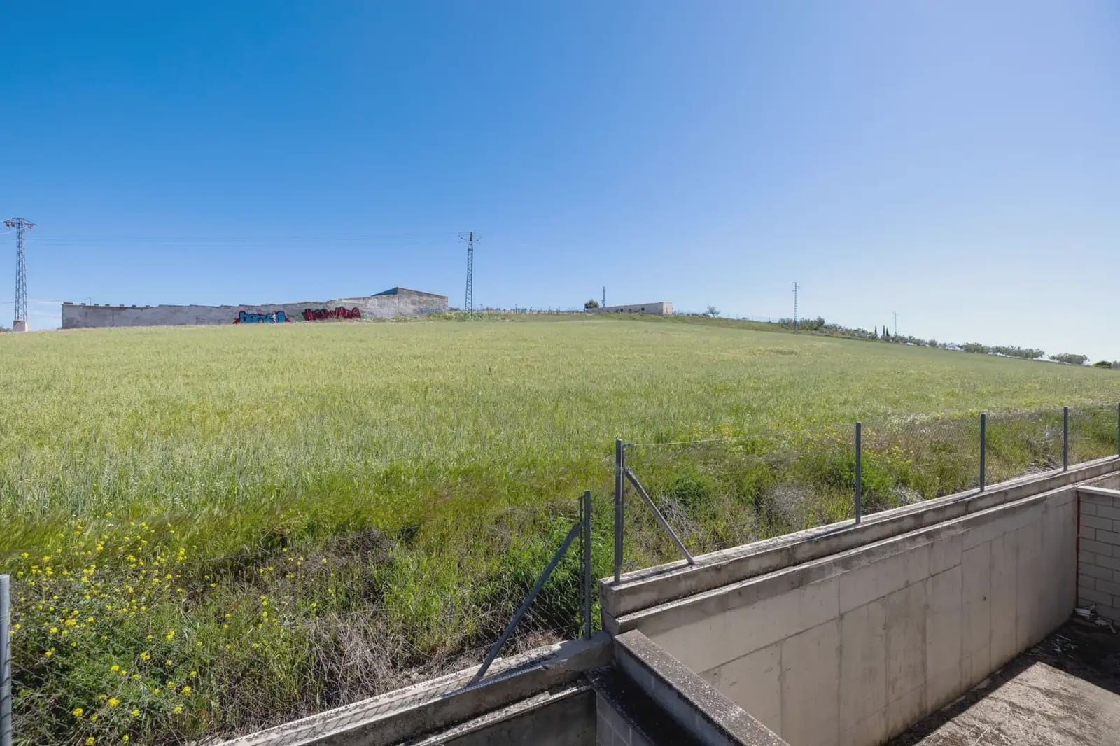 3 bedroom Terraced Villa for sale in Torre-Cardela with garage - € 55,000 (Ref: 9889359)